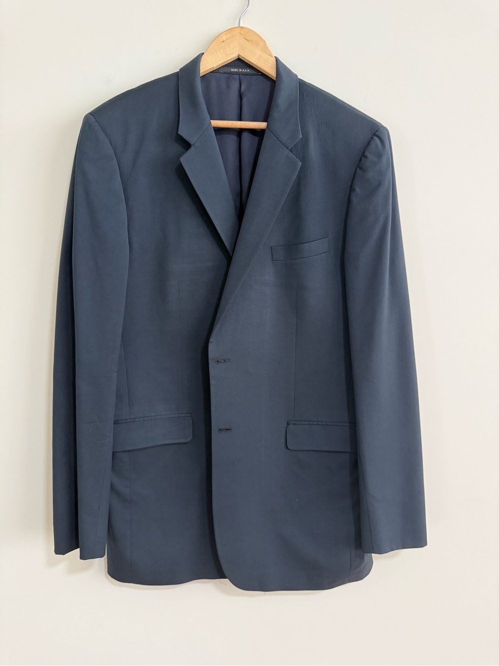 Theory Men's Navy Single-Breasted Suit Jacket. Size XL. Excellent Condition.